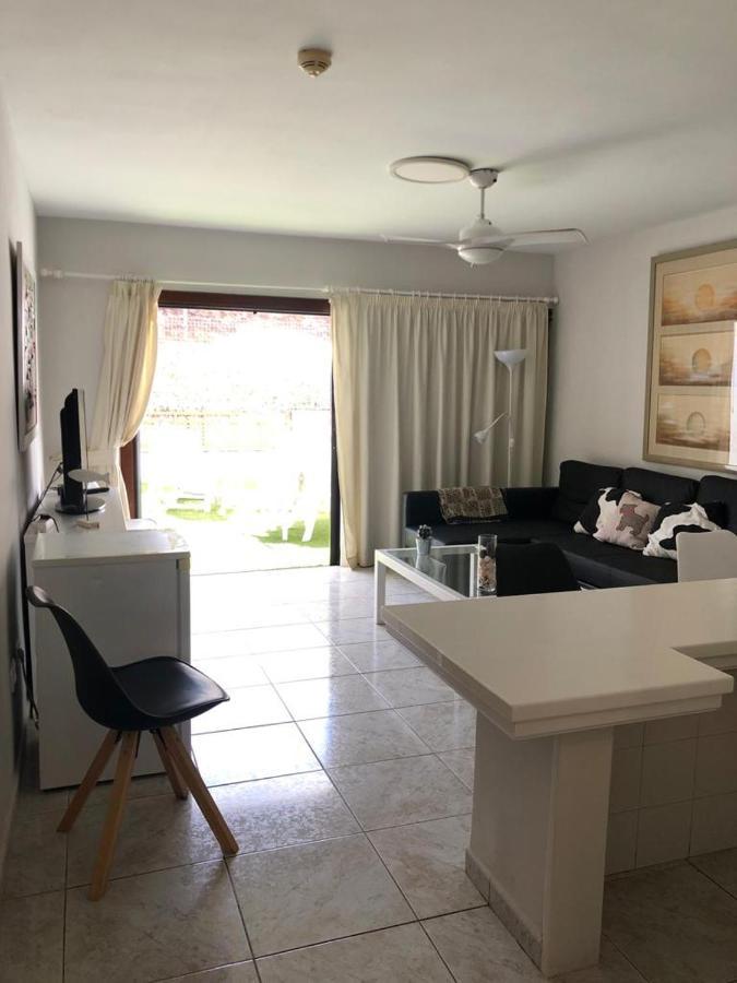 Apartamento De 1 Dormitorio En Victoria Court 2 Los Cristianos. Los Cristianos  Exterior photo